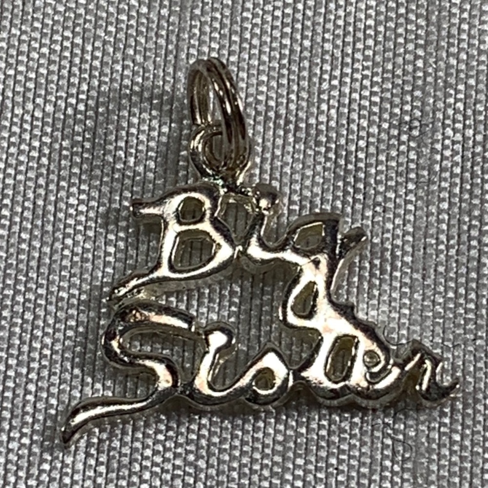 Big Sister 925 silver pendant